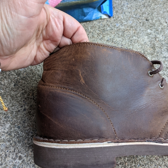 Men\'s Clarks Brown Leather Chukka Boots Size 10 main image 4
